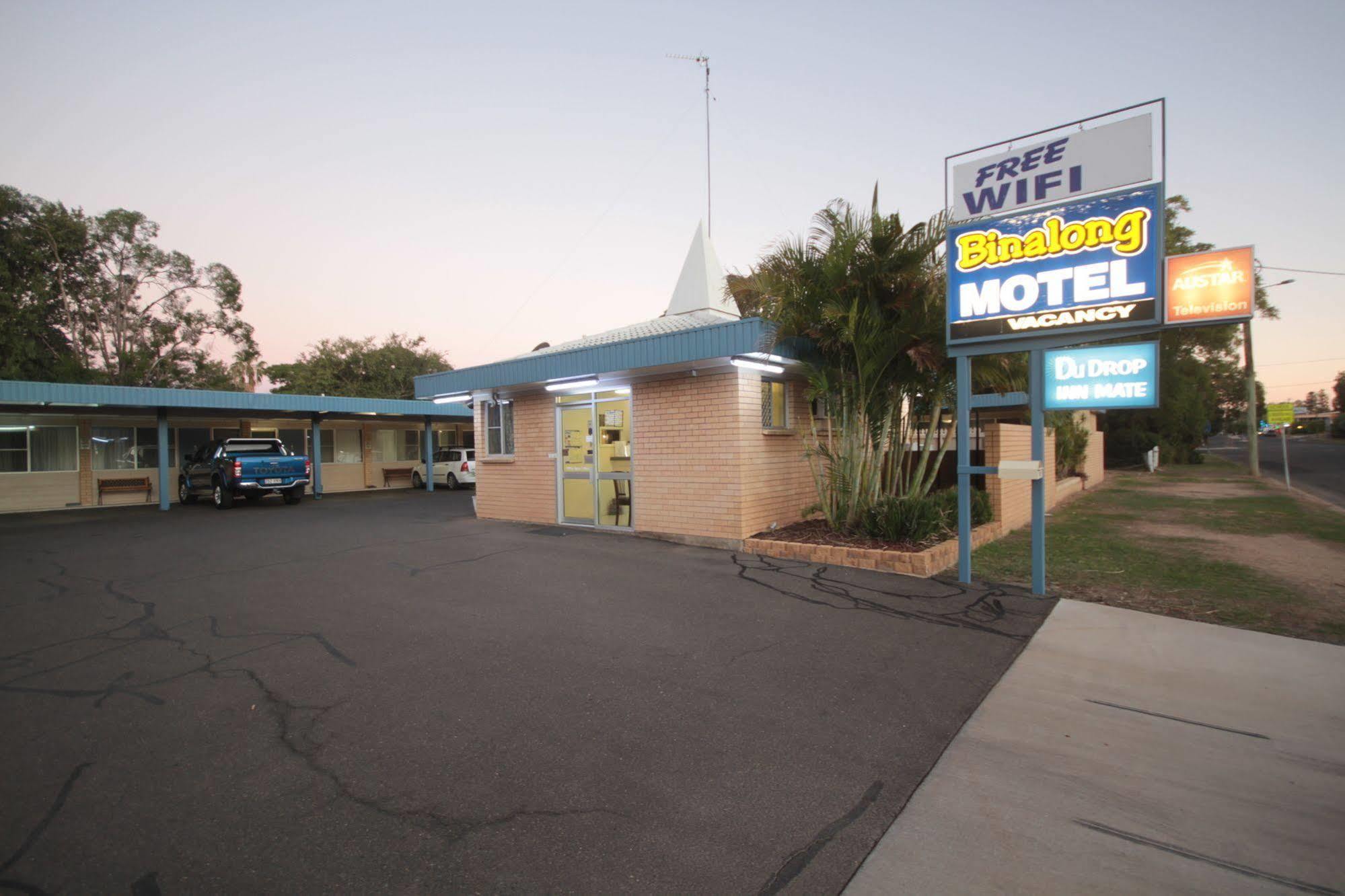 Binalong Motel Гундивинди Экстерьер фото